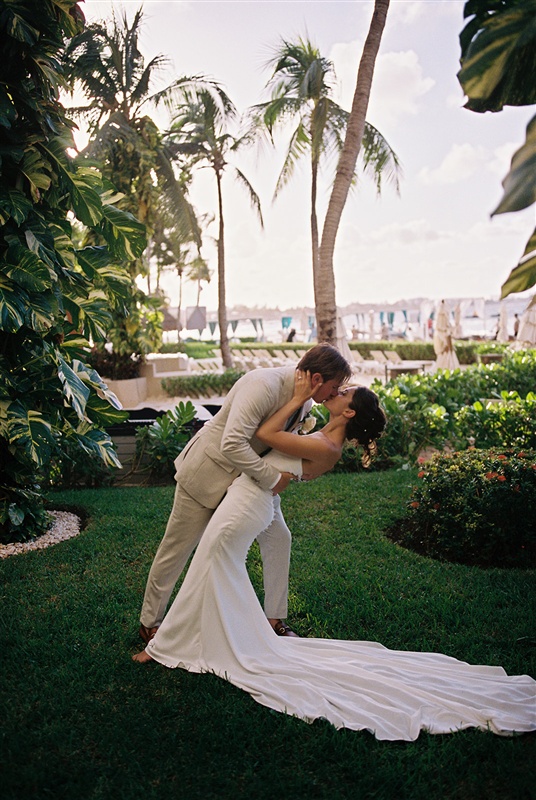Bride and groom at Dreams Sands resort Cancun Mexico