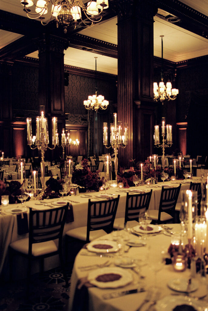 Candlelit tablescape wedding decor at Union Club Cleveland Ohio